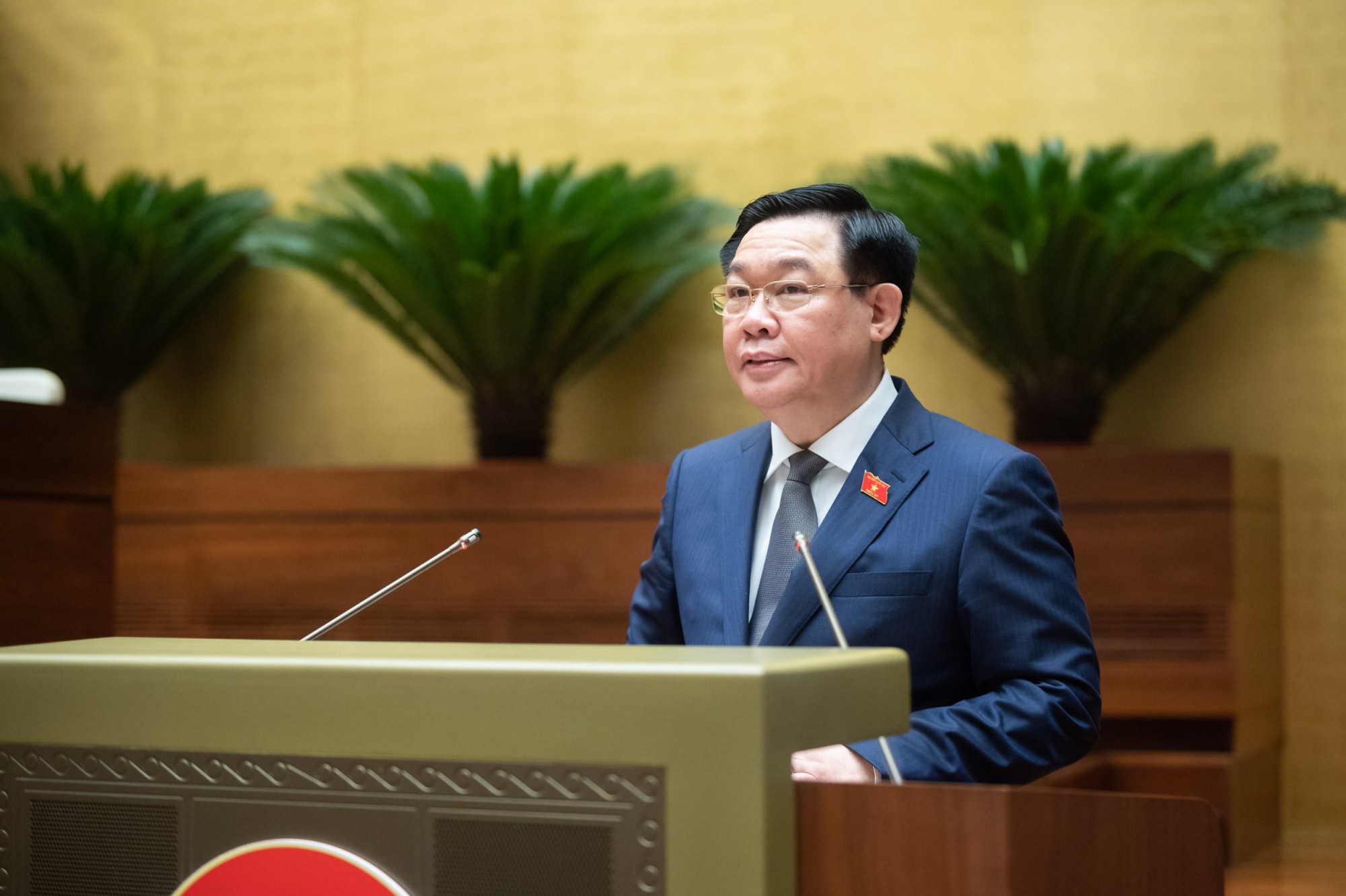 Chủ tịch Quốc hội: Nh&acirc;n d&acirc;n c&oacute; quyền được biết về tiến độ thực hiện lời hứa của Ch&iacute;nh phủ - Ảnh 1.