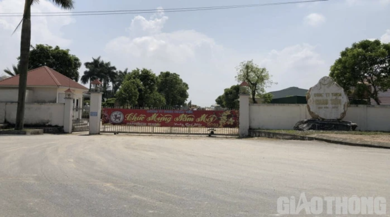 Vụ h&agrave;ng loạt c&ocirc;ng nh&acirc;n ở c&ocirc;ng ty bột đ&aacute; bị bụi phổi: Th&ecirc;m một người tử vong - Ảnh 2.