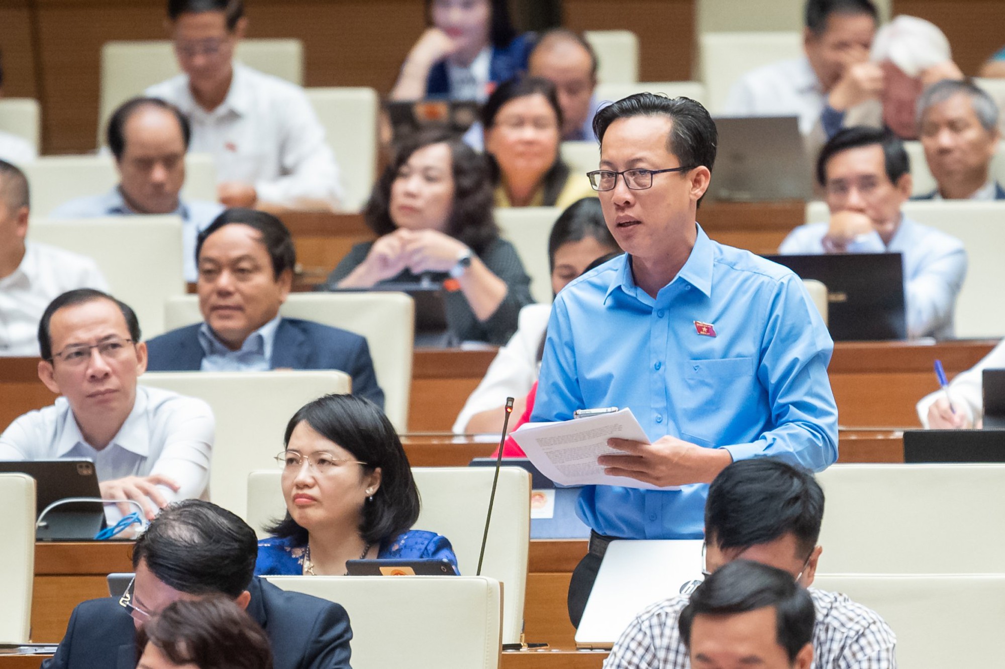 Nh&acirc;n vi&ecirc;n kế to&aacute;n trường học sẽ được x&eacute;t thăng hạng để cải c&aacute;ch lương  - Ảnh 1.