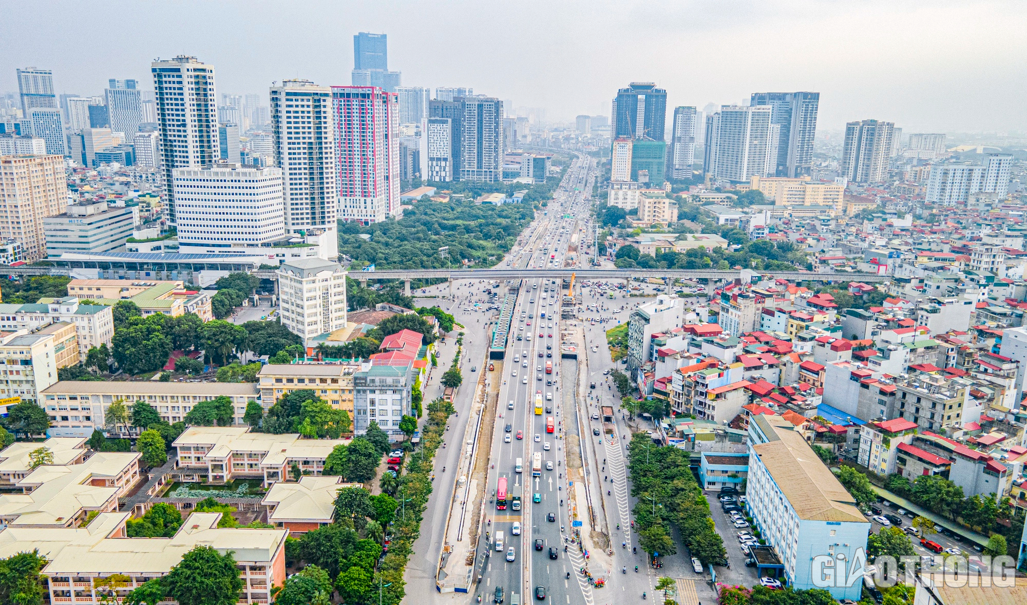 Hai đơn nguy&ecirc;n cầu đ&ocirc; thị n&uacute;t giao Mai Dịch dần th&agrave;nh h&igrave;nh sau 9 th&aacute;ng thi c&ocirc;ng  - Ảnh 2.