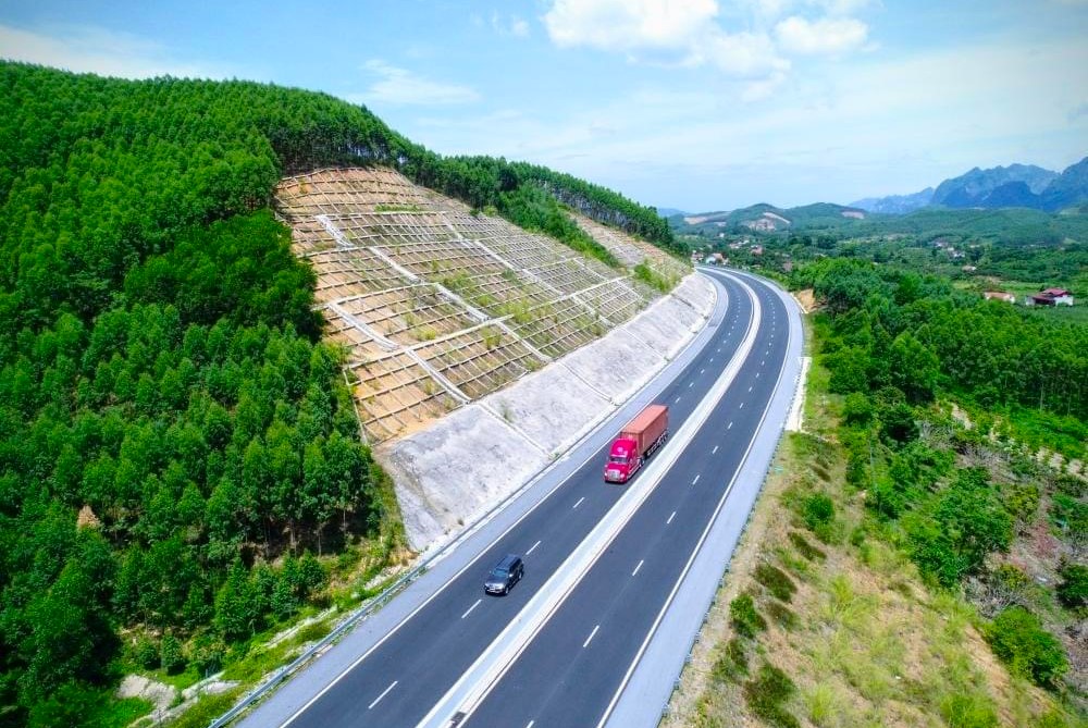 Cao tốc Bắc Nam ph&iacute;a Đ&ocirc;ng sẽ tăng th&ecirc;m 90 km - Ảnh 1.