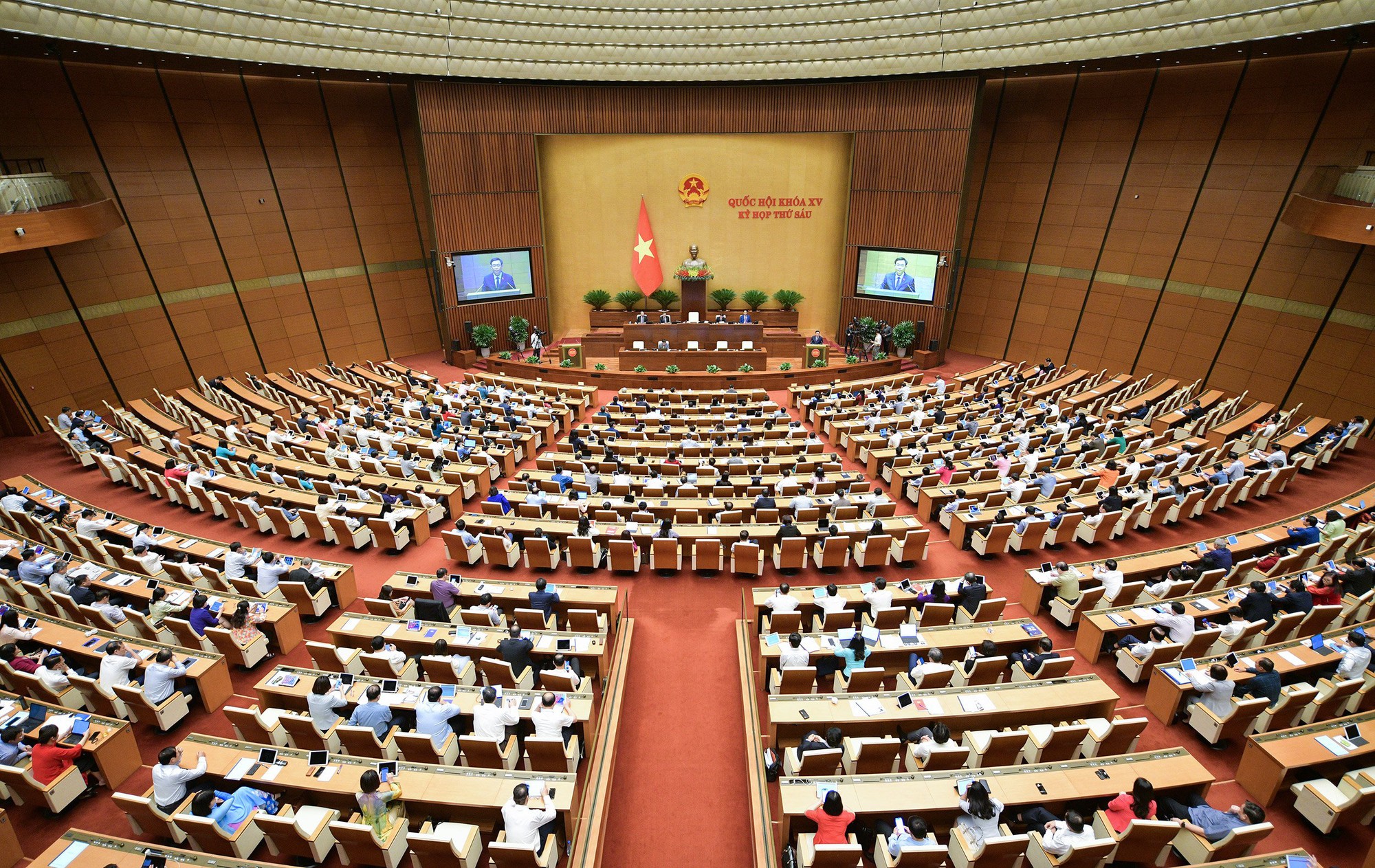 Chủ tịch Quốc hội: Xử l&yacute; dứt điểm c&aacute;c vướng mắc, bất cập ở một số dự &aacute;n BOT - Ảnh 2.