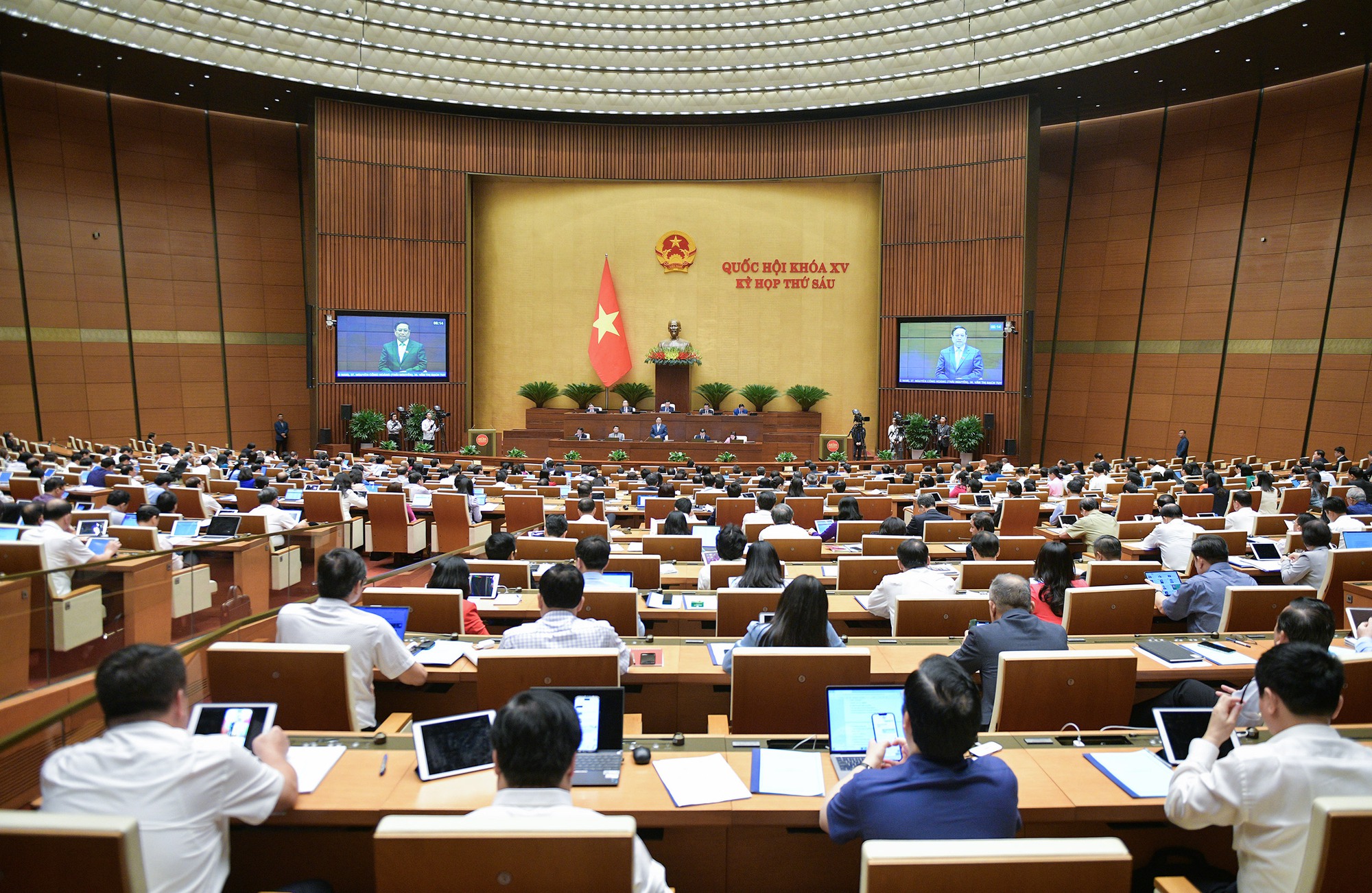 Thủ tướng nhận tr&aacute;ch nhiệm v&igrave; chậm thể chế nghị quyết 27 tới 15 năm  - Ảnh 4.