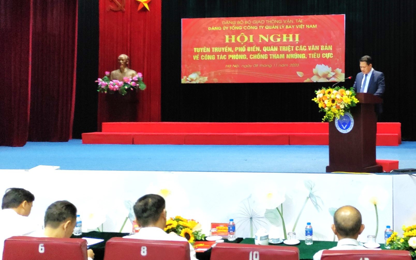 Ph&ograve;ng, chống tham nhũng li&ecirc;n tục, từ sớm, từ xa