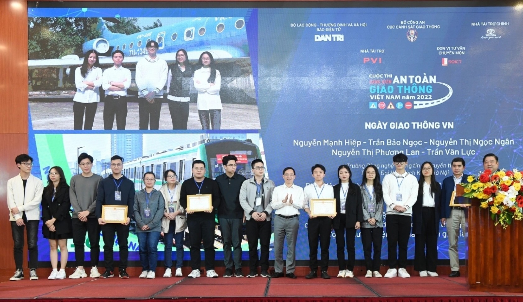 Nhiều sáng kiến thực tế góp phần thành công cho "chương trình Sáng kiến ATGT Việt Nam" - Ảnh 2. Nhiều sáng kiến thực tế góp phần thành công cho "chương trình Sáng kiến ATGT Việt Nam" - Ảnh 2.