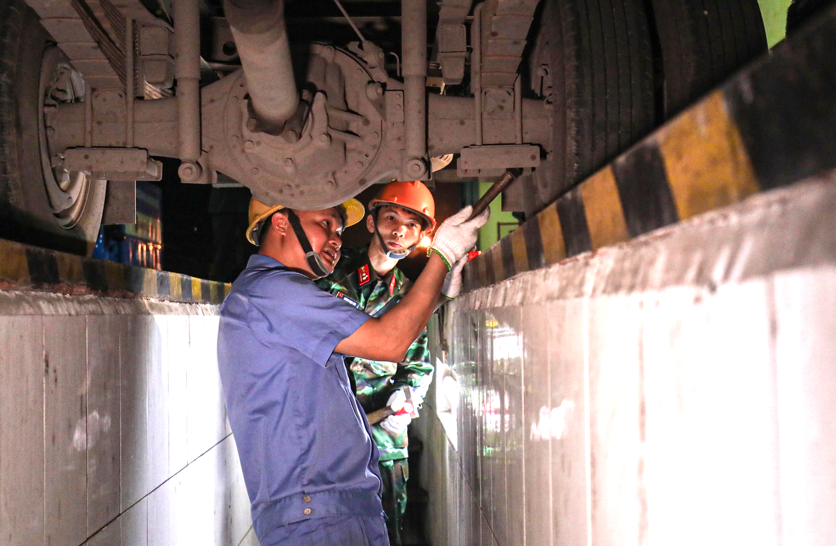 Thiết bị kiểm tra gầm trong kiểm định xe cần đ&aacute;p ứng y&ecirc;u cầu kỹ thuật n&agrave;o? - Ảnh 1.