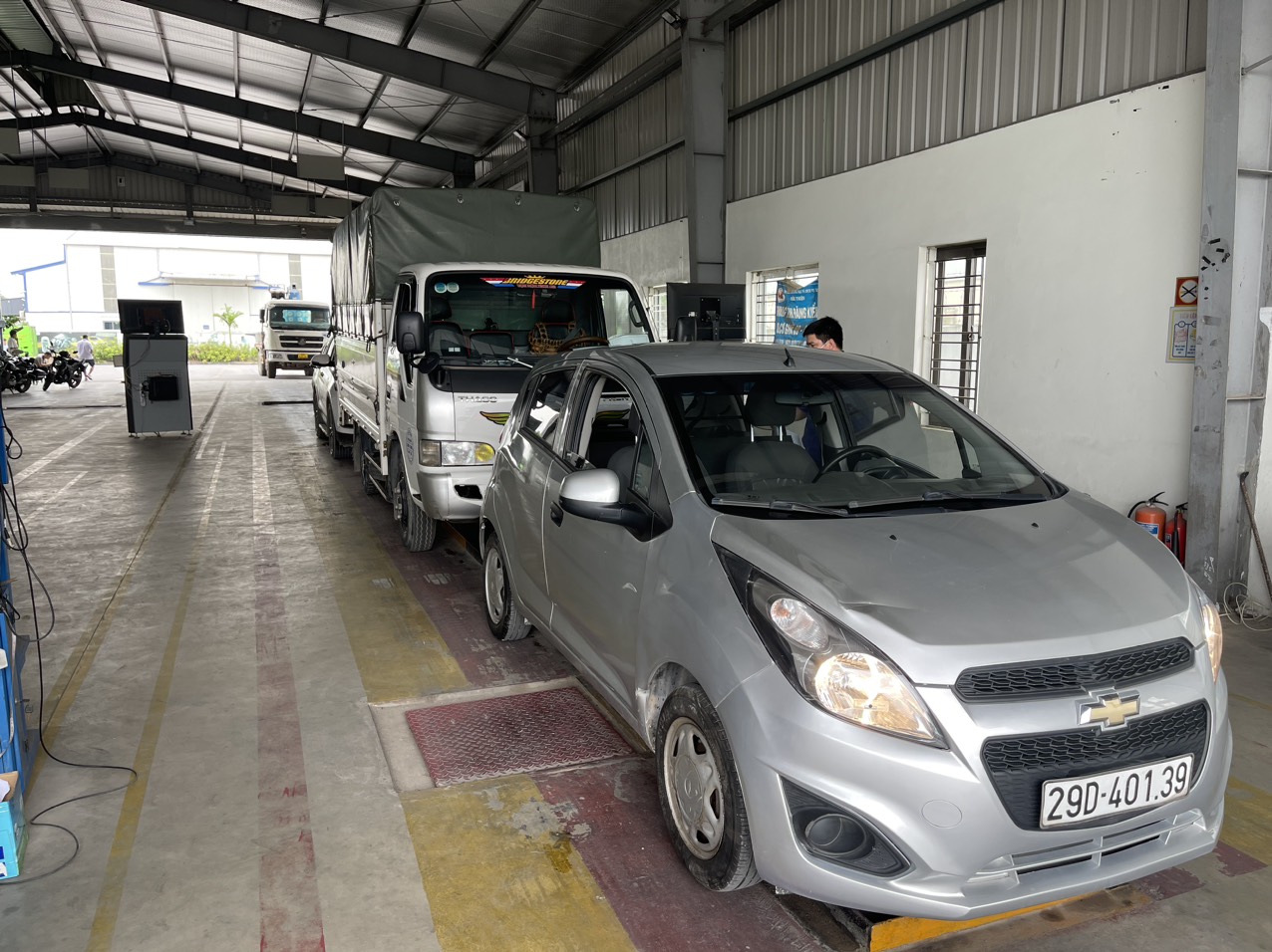 Thiết bị đo độ trượt ngang của b&aacute;nh xe trong kiểm định cần đ&aacute;p ứng y&ecirc;u cầu kỹ thuật n&agrave;o? - Ảnh 1.