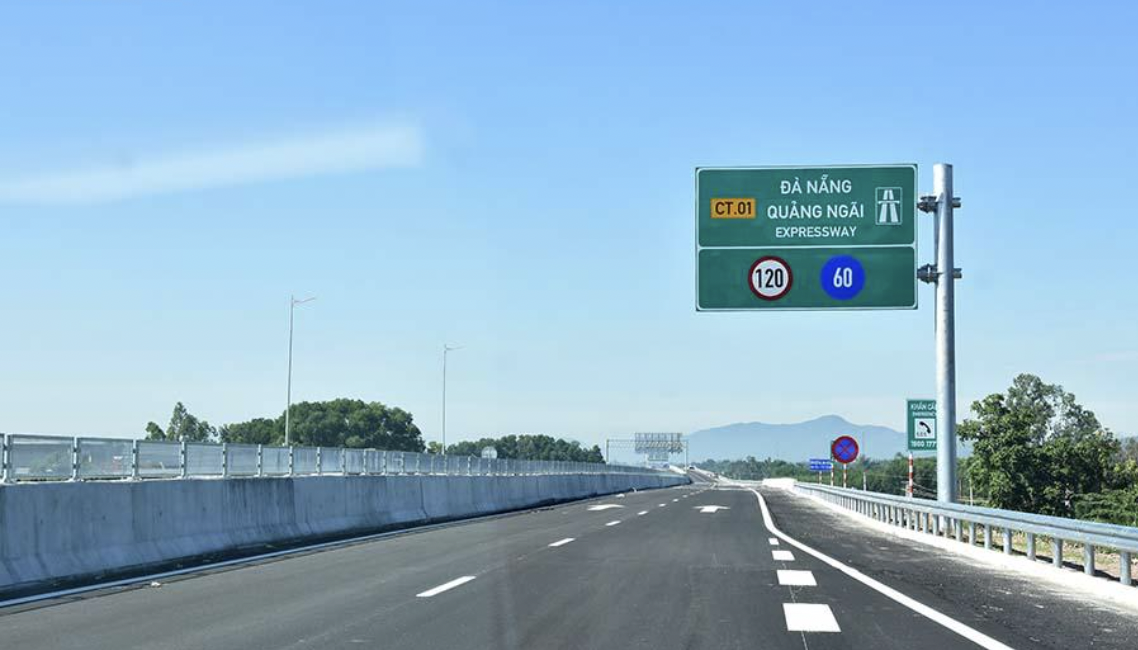 Mắt thần gi&aacute;m s&aacute;t giao th&ocirc;ng, ngăn vi phạm tr&ecirc;n cao tốc Đ&agrave; Nẵng - Quảng Ng&atilde;i - Ảnh 1.