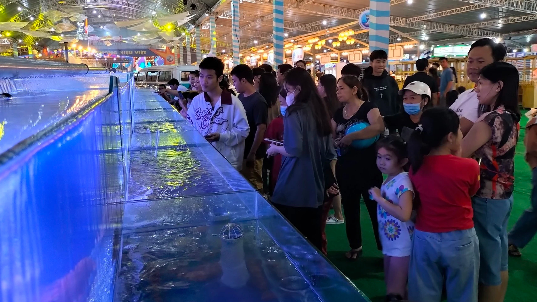 Tăng cường li&ecirc;n kết hợp t&aacute;c ph&aacute;t triển du lịch TP.HCM v&agrave; 13 tỉnh, th&agrave;nh ĐBSCL - Ảnh 3.