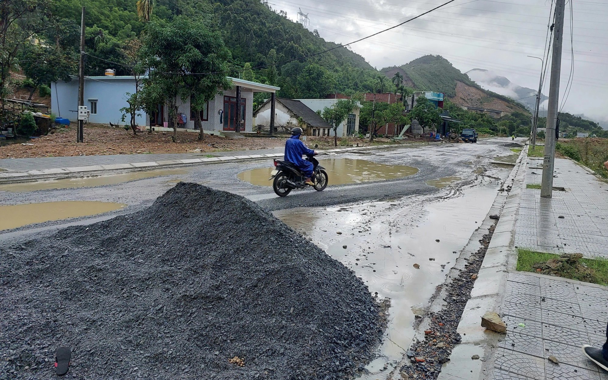 Chủ tịch Đ&agrave; Nẵng chốt thời hạn hai dự &aacute;n giao th&ocirc;ng trọng điểm
