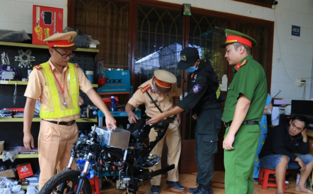 Xo&aacute; sổ một cơ sở chuy&ecirc;n độ xe ở Bi&ecirc;n H&ograve;a  - Ảnh 1.