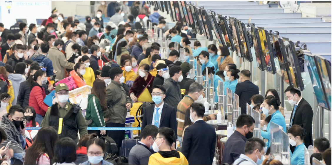 Điều chỉnh slot tại s&acirc;n bay Nội B&agrave;i v&agrave; T&acirc;n Sơn Nhất, đ&aacute;p ứng nhu cầu tăng cao dịp Tết - Ảnh 1.