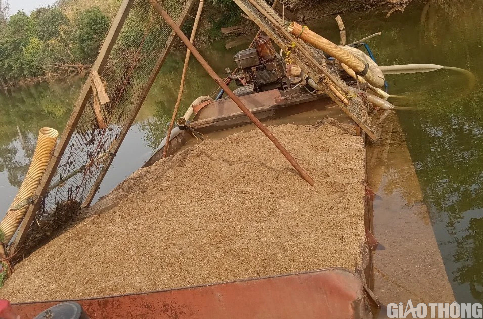 Vi phạm khai th&aacute;c c&aacute;t tr&ecirc;n s&ocirc;ng Ea H&rsquo;leo: UBND huyện Ea S&uacute;p thừa nhận đ&uacute;ng - Ảnh 5.