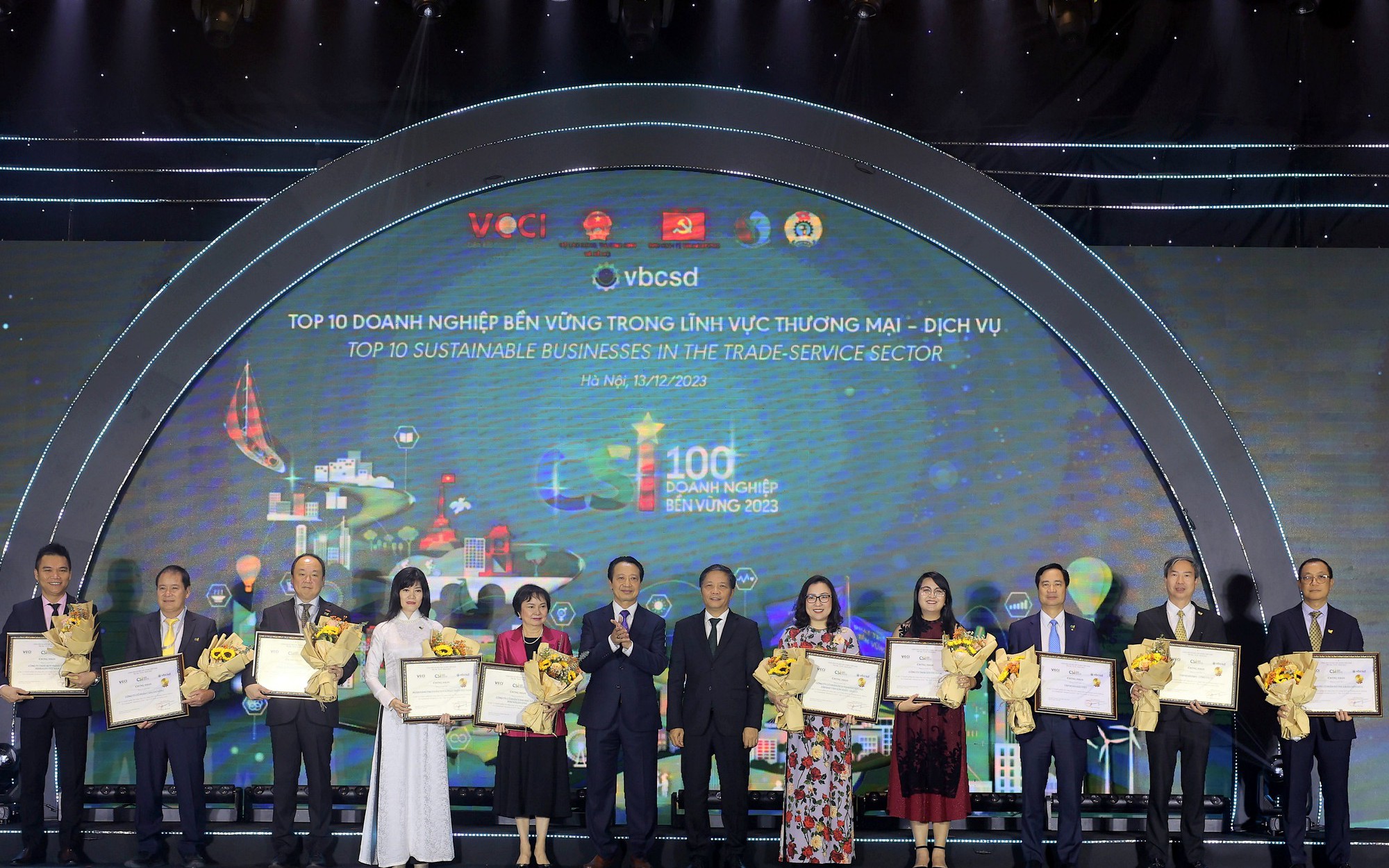 SASCO khởi động chiến dịch "Ươm mầm khát vọng xanh"- Ảnh 8. SASCO: Đổi mới, tăng trưởng từ chiến lược đầu tư vào con người