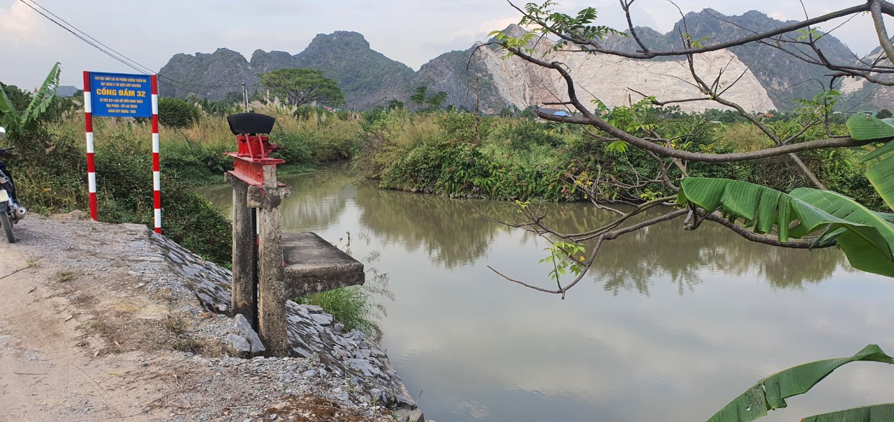 Vụ ph&aacute;t hiện bộ h&agrave;i cốt trong bể nước: Chờ tiếp nhận hồ sơ để khởi tố vụ &aacute;n - Ảnh 2.