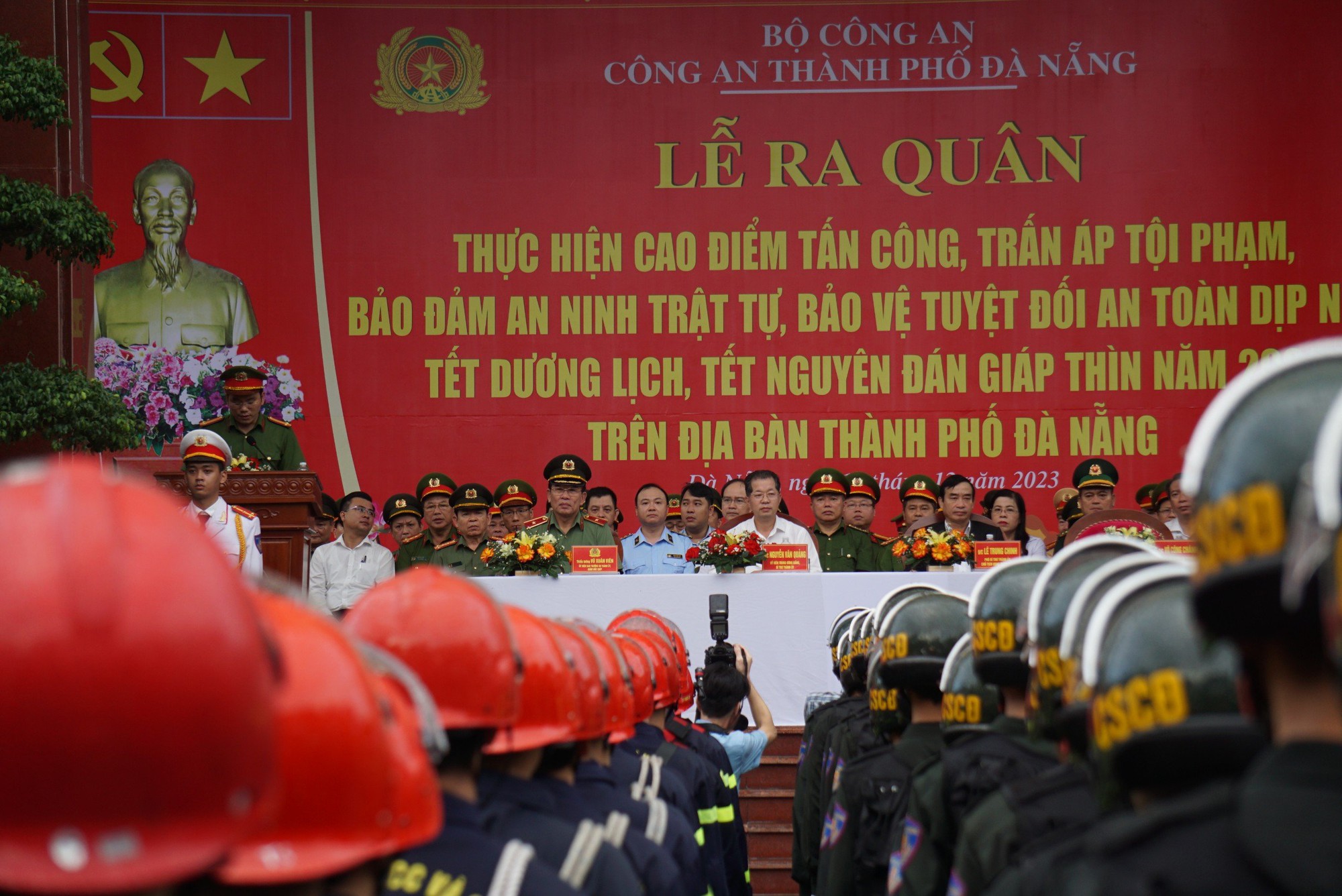 C&ocirc;ng an Đ&agrave; Nẵng huy động to&agrave;n lực tấn c&ocirc;ng trấn &aacute;p tội phạm dịp tết - Ảnh 1.