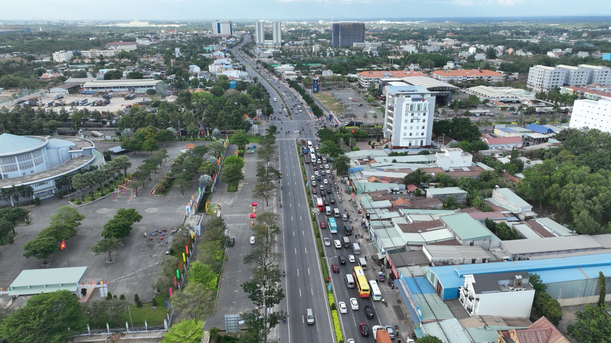 Đến 2030 Bà Rịa - Vũng Tàu đồng bộ mạng lưới giao thông - Ảnh 1. Đến 2030 Bà Rịa - Vũng Tàu đồng bộ mạng lưới giao thông - Ảnh 1.