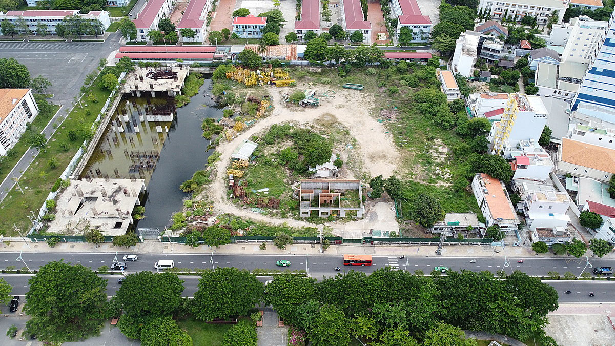Kết &aacute;n 3 cựu chủ tịch v&agrave; ph&oacute; chủ tịch tỉnh Kh&aacute;nh H&ograve;a trong vụ &aacute;n khu đất 28E Trần Ph&uacute;  - Ảnh 2.