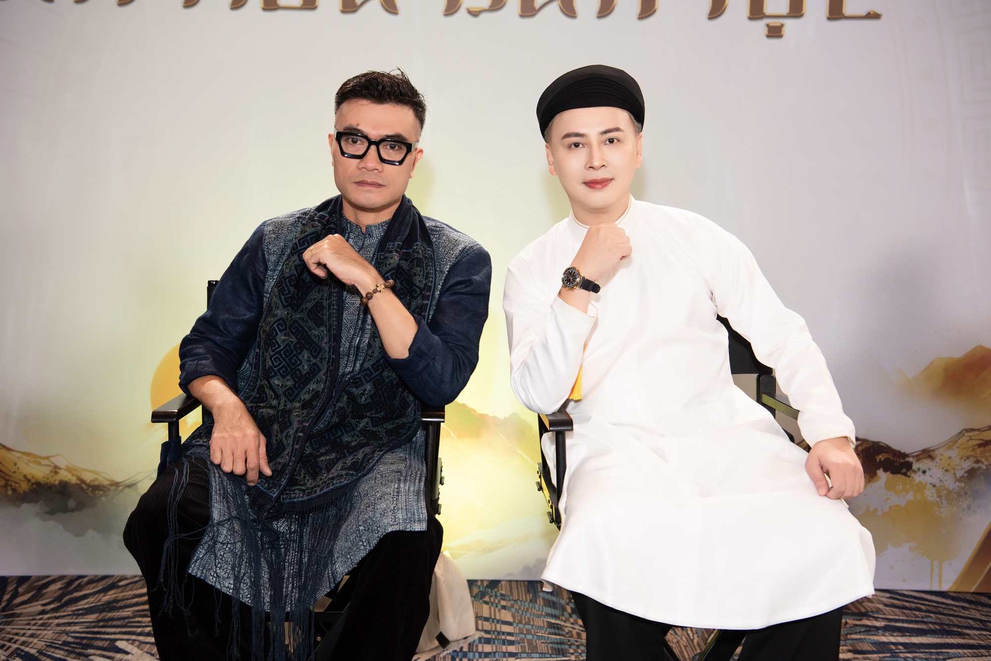 NTK VĂN THÀNH CÔNG - VŨ VIỆT HÀ