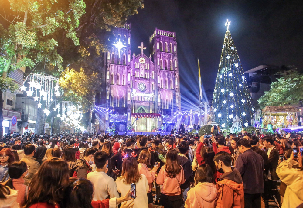 Đ&ecirc;m Noen r&eacute;t đậm, thấp nhất 0 độ - Ảnh 1.