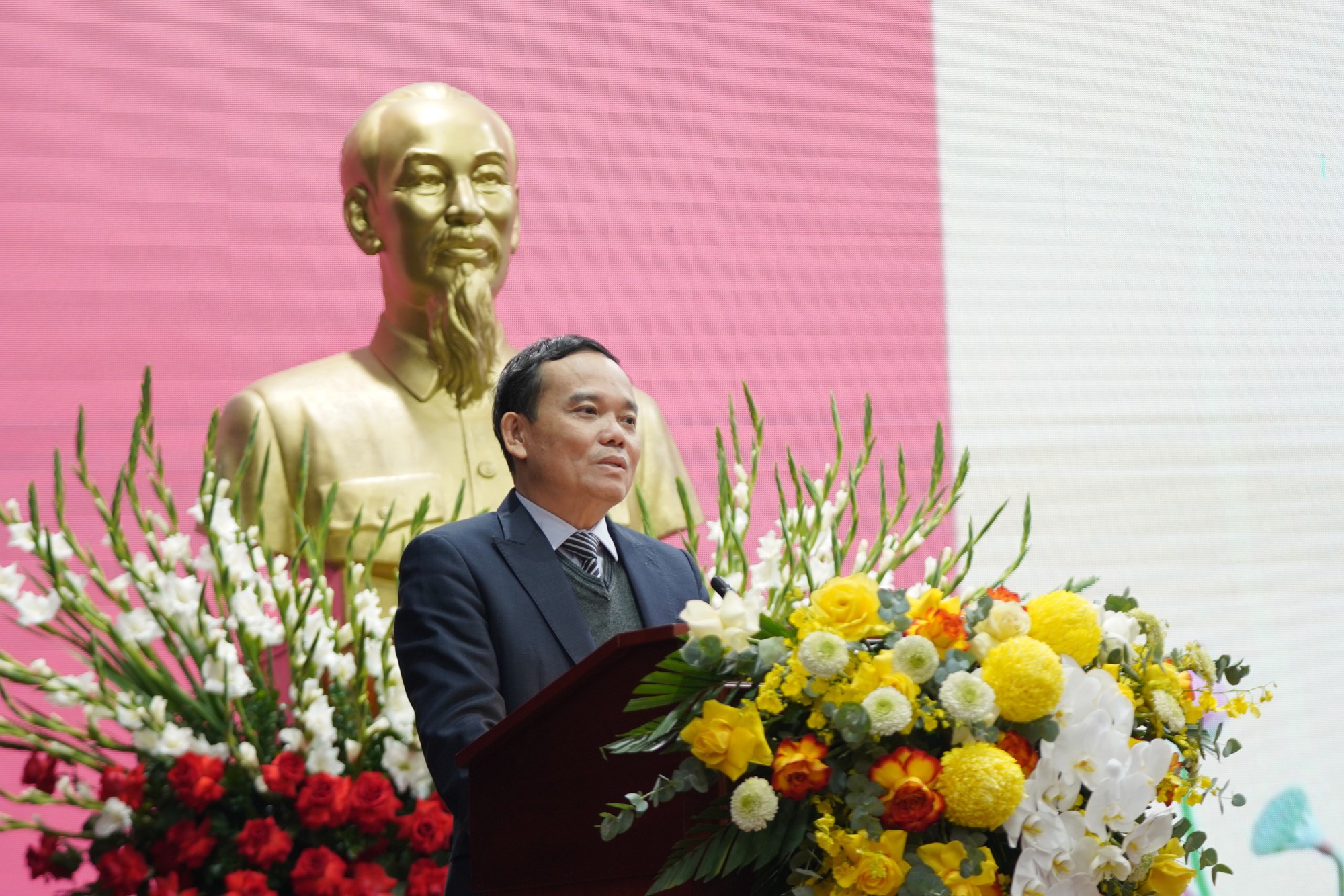 Ph&oacute; Thủ tướng: "T&ocirc;i rất th&iacute;ch việc bỏ thi n&acirc;ng hạng vi&ecirc;n chức" - Ảnh 1.
