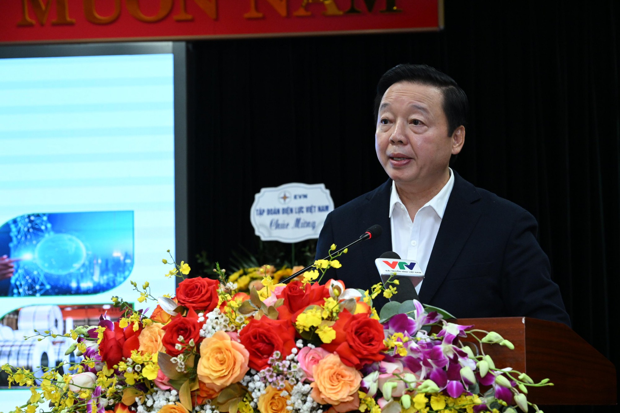 Ph&oacute; thủ tướng: Việt Nam giữ vững vị tr&iacute; Top 5 thế giới về tốc độ tăng trưởng - Ảnh 1.