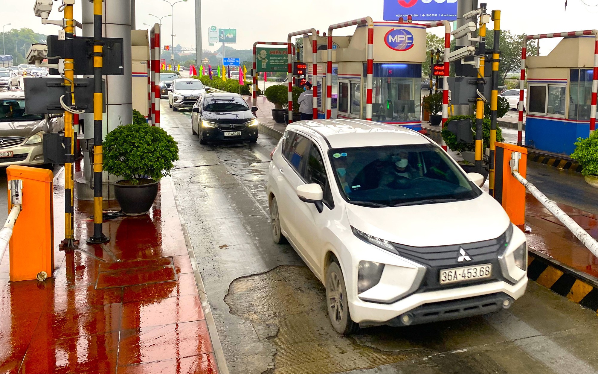 Hệ thống thu phí không dừng 215 tỷ đồng tại 5 sân bay lớn có những gì?- Ảnh 3. Sẵn sàng triển khai thu phí không dừng ở 3 sân bay lớn