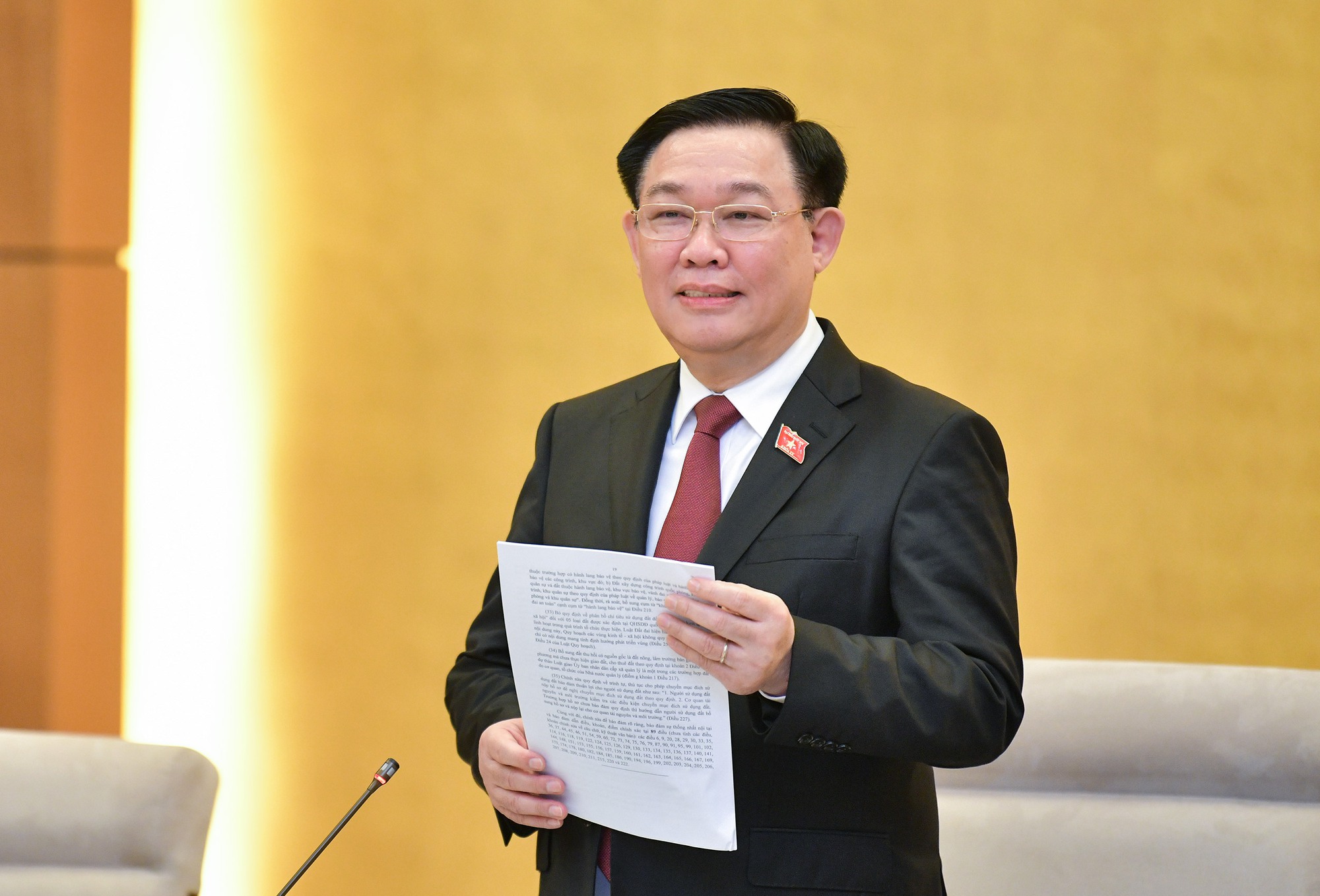 Chủ tịch Quốc hội n&ecirc;u 4 nguy&ecirc;n tắc khi chỉnh l&yacute; Luật Đất đai sửa đổi - Ảnh 1.