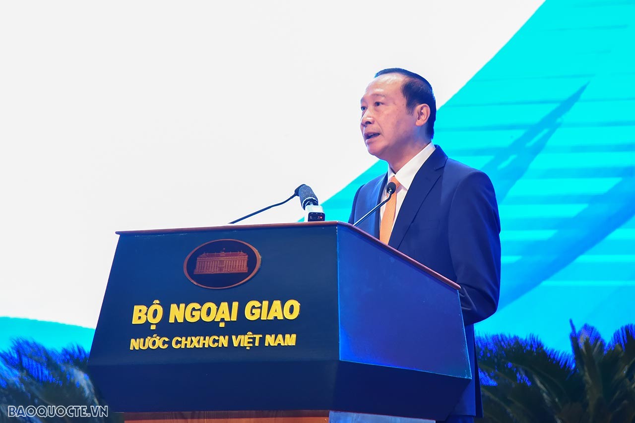 Việt Nam cần khai th&aacute;c cơ hội v&agrave;ng tại Trung Quốc, Mỹ, EU như thế n&agrave;o?  - Ảnh 3.