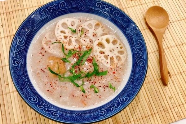 Loại củ "vua" ngo&agrave;i đen trong trắng ăn ngon lại dưỡng phổi, bổ m&aacute;u            - Ảnh 7.