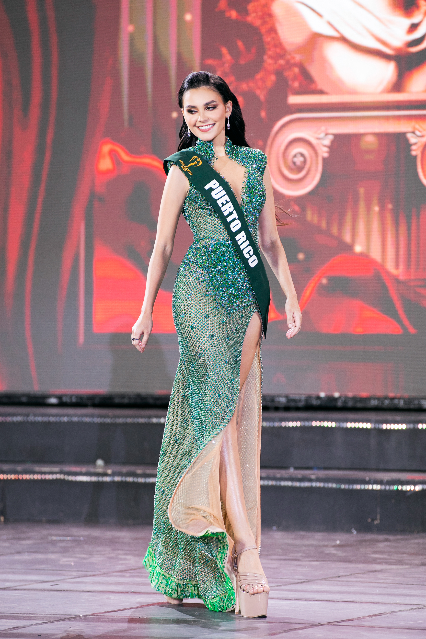 Top 8 Miss Earth 2023 lộ diện: Đại diện Việt Nam Đỗ Lan Anh được gọi t&ecirc;n - Ảnh 12.