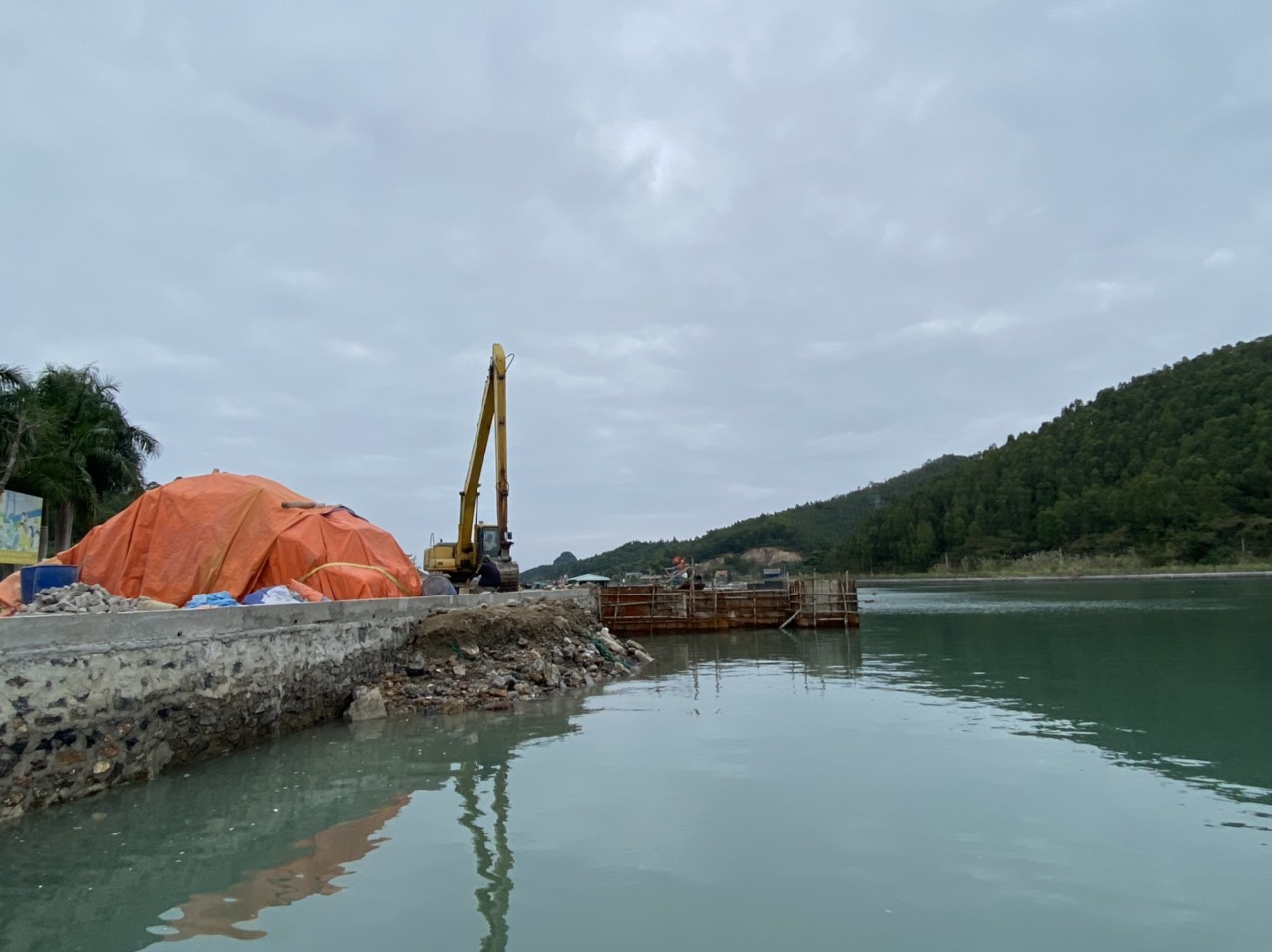 Quảng Ninh nhiều giải ph&aacute;p k&eacute;o giảm TNGT nghi&ecirc;m trọng tr&ecirc;n tuyến đường thủy nội địa - Ảnh 2.