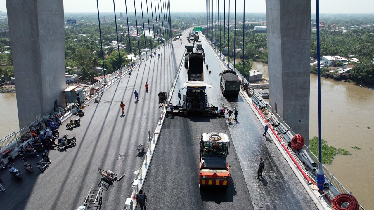 To&agrave;n cảnh tuyến cao tốc nối th&ocirc;ng TP.HCM về Cần Thơ - Ảnh 8.