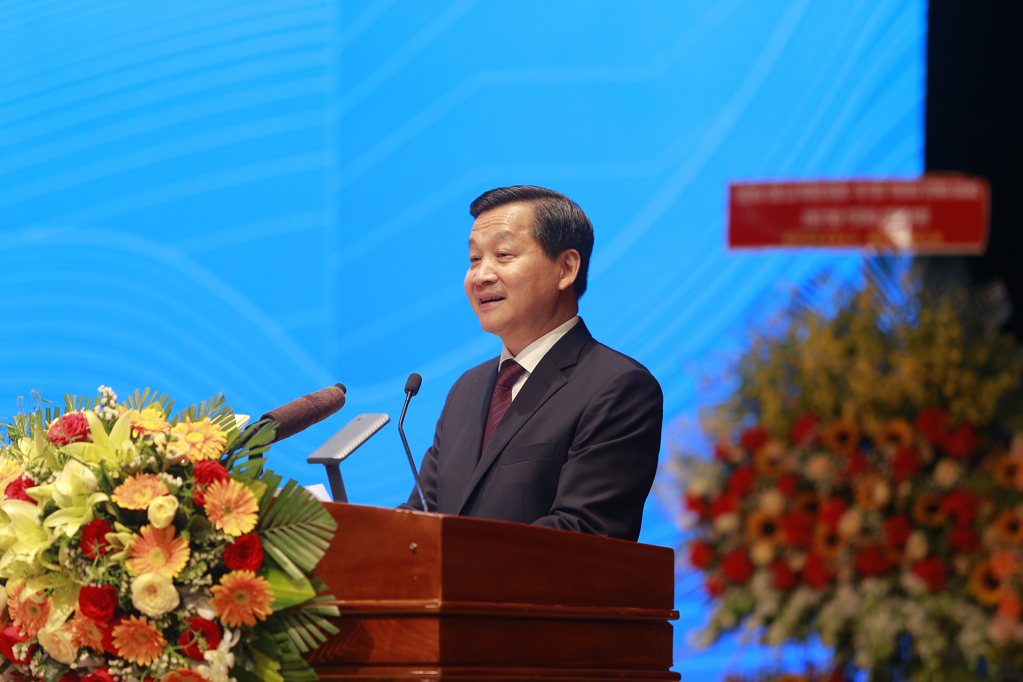 Ph&oacute; thủ tướng: B&igrave;nh Định cần ưu ti&ecirc;n đầu tư kết cấu hạ tầng giao th&ocirc;ng kết nối khu vực - Ảnh 1.