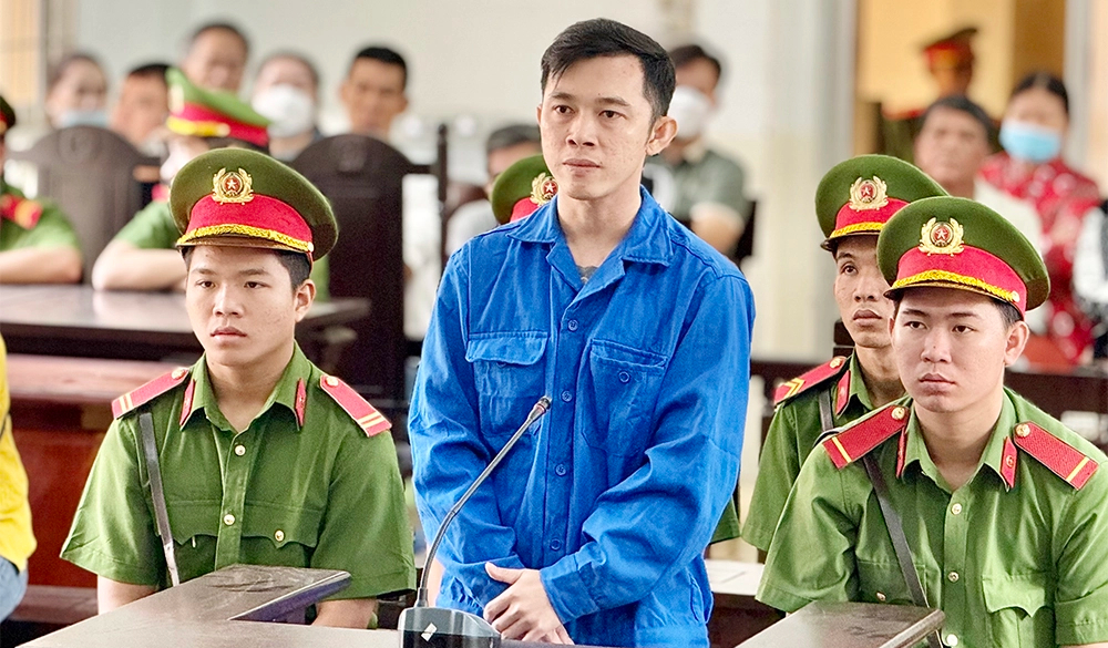 Án tử hình cho kẻ phóng hỏa, giết người ở An Giang - Ảnh 1. Án tử hình cho kẻ phóng hỏa, giết người ở An Giang - Ảnh 1.