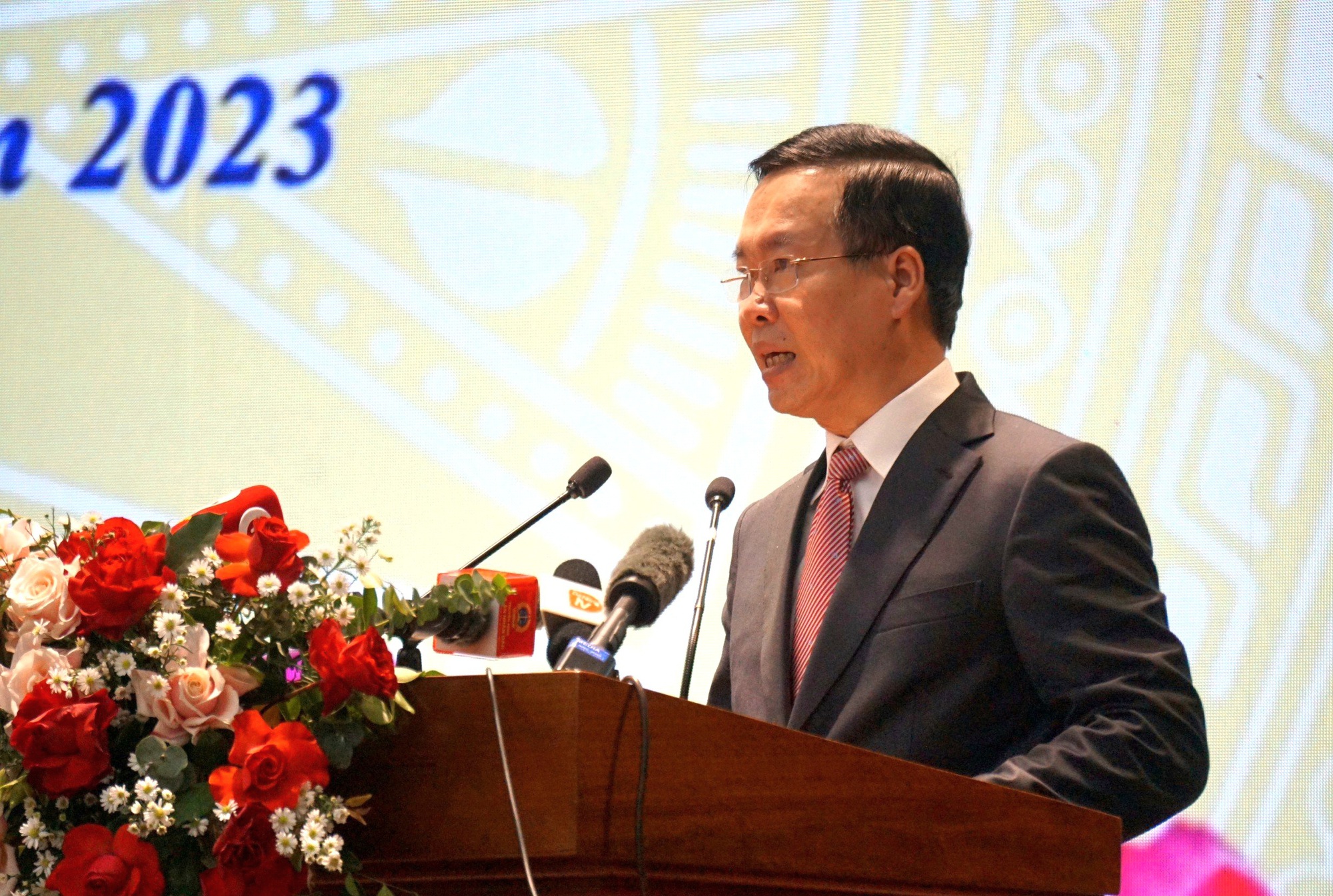 Chủ tịch nước: Uy t&iacute;n của t&ograve;a &aacute;n l&agrave; niềm tin của d&acirc;n đối với c&ocirc;ng l&yacute; - Ảnh 1.