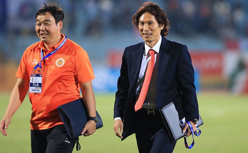 Thất bại ở V-League, cựu HLV U23 Việt Nam được đại gia Th&aacute;i Lan giải cứu  - Ảnh 1.