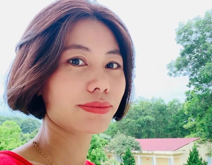 Giả l&agrave;m c&ocirc;ng an để lừa đảo gần 1 tỷ đồng - Ảnh 1.