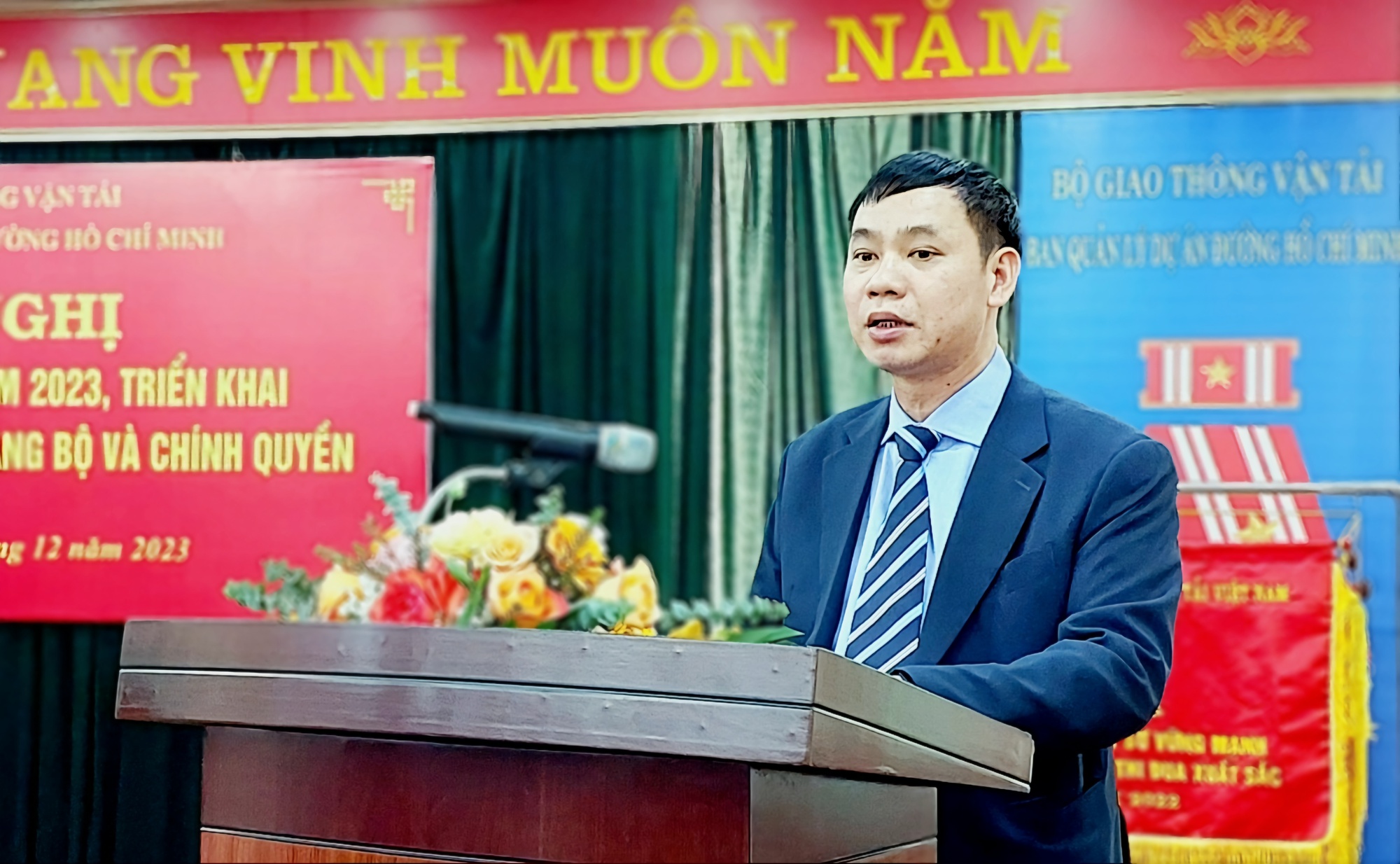 Thứ trưởng L&ecirc; Đ&igrave;nh Thọ: Mục ti&ecirc;u sống c&ograve;n hiện nay l&agrave; phải b&agrave;n giao c&aacute;c dự &aacute;n - Ảnh 2.