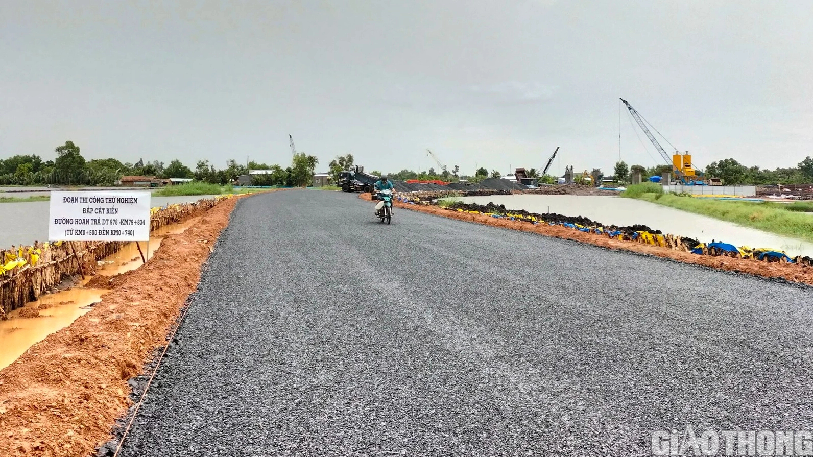 Khai th&aacute;c, vận chuyển c&aacute;t biển ở S&oacute;c Trăng sẽ thực hiện theo phương ph&aacute;p n&agrave;o? - Ảnh 2.