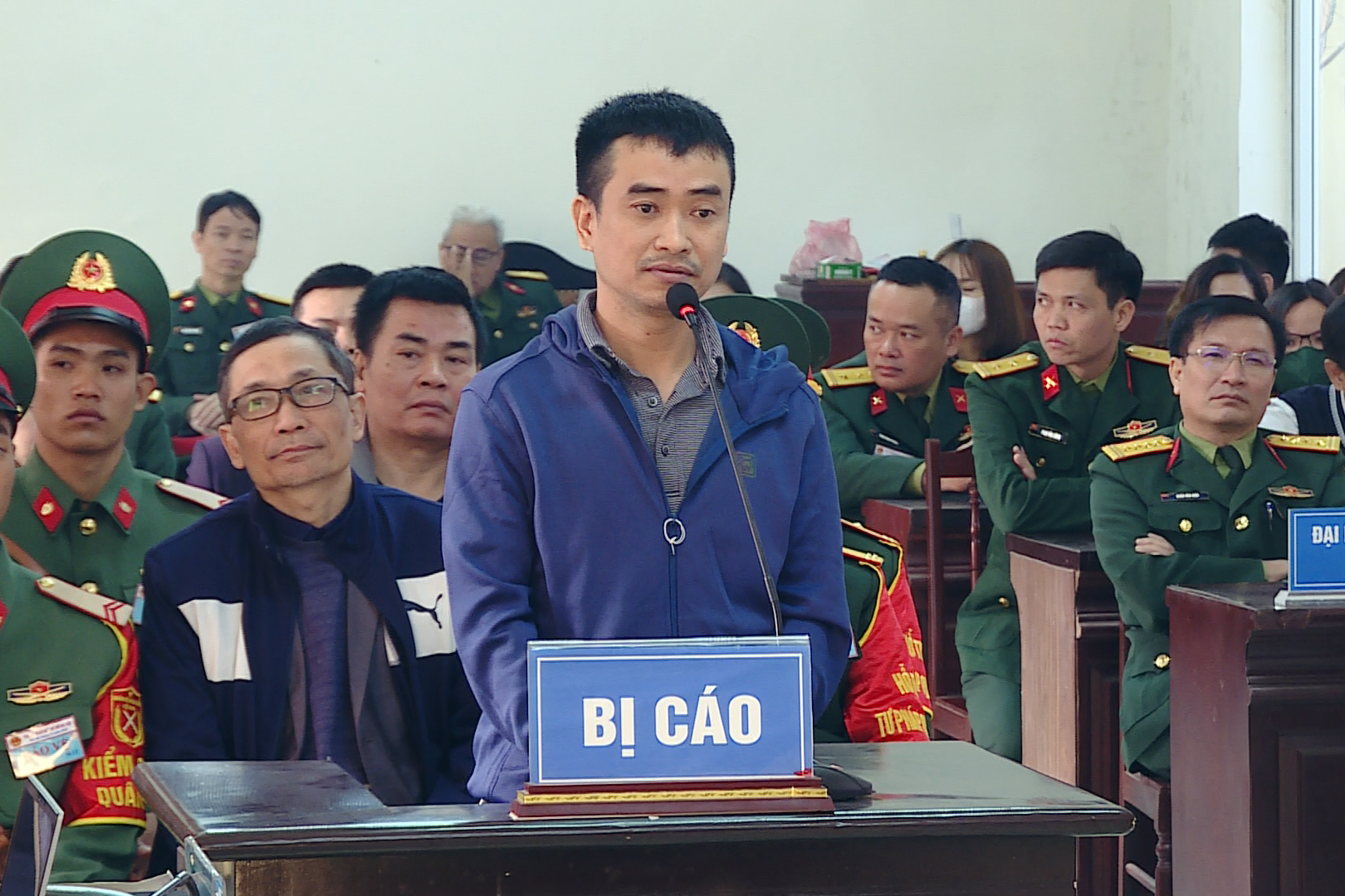 Tổng gi&aacute;m đốc Việt &Aacute; Phan Quốc Việt khai g&igrave; tại t&ograve;a &aacute;n qu&acirc;n sự? - Ảnh 4.