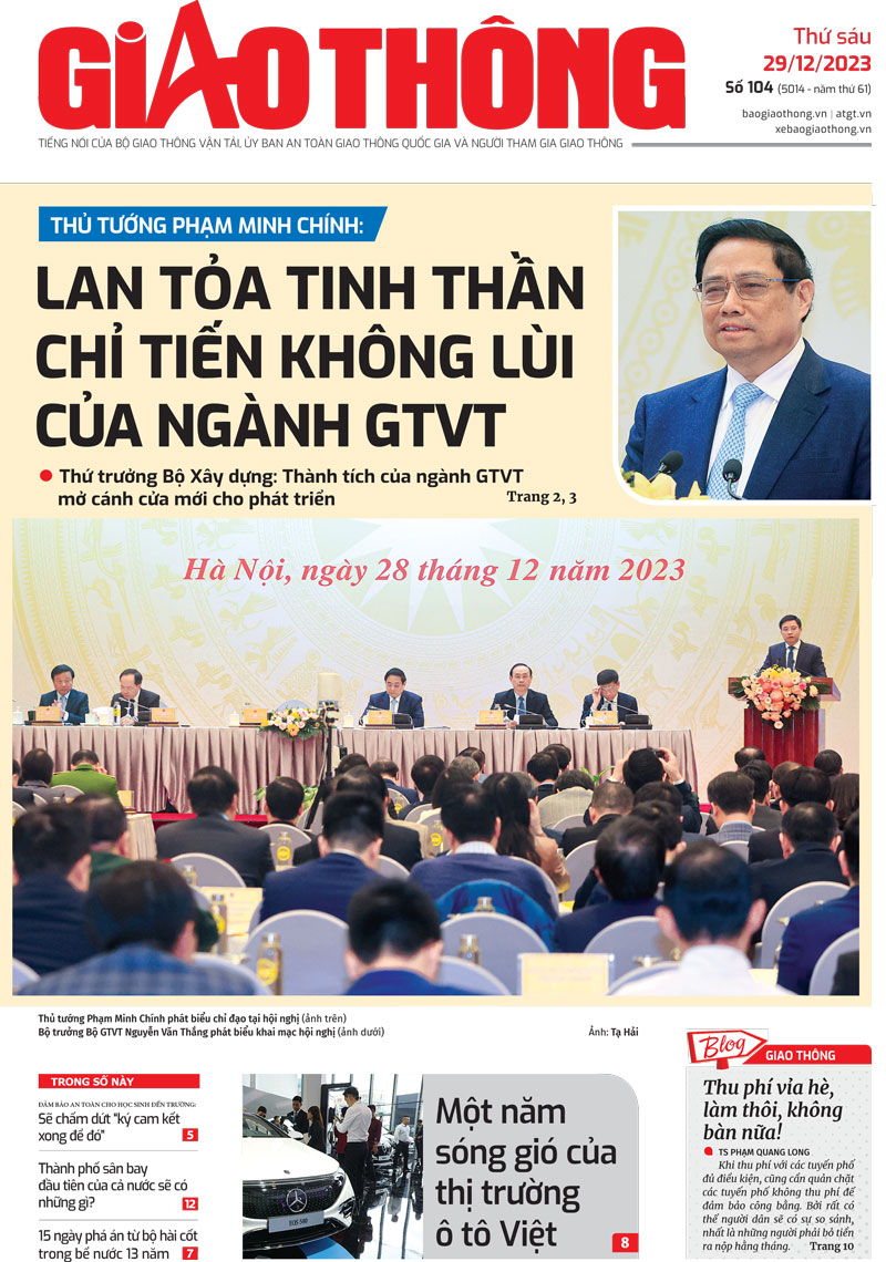 Trang nhất B&aacute;o Giao th&ocirc;ng số 104 ra ng&agrave;y 29/12/2023.