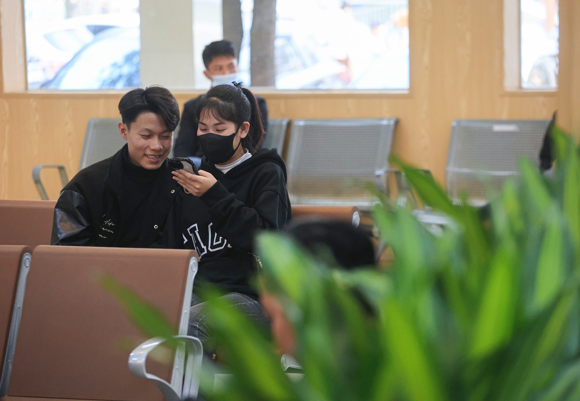 Diện mạo hiện đại của c&aacute;c bến xe H&agrave; Nội trước ng&agrave;y căng m&igrave;nh đ&oacute;n kh&aacute;ch - Ảnh 7.