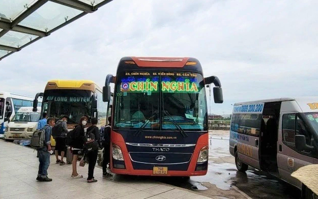 TP.HCM thu hồi giấy ph&eacute;p kinh doanh vận tải 2 nh&agrave; xe v&agrave; xử phạt 1 nh&agrave; xe nhiều sai phạm  - Ảnh 1.