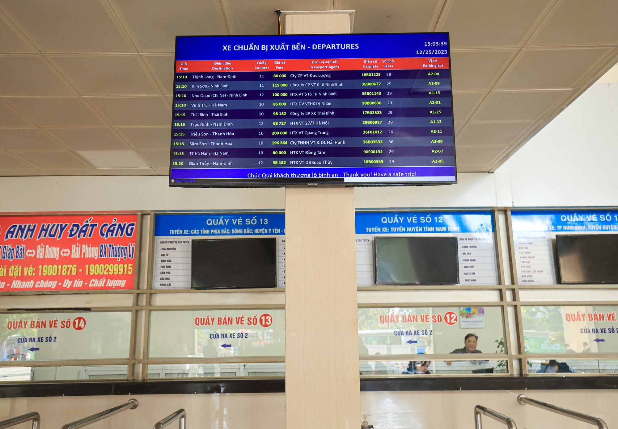 Diện mạo hiện đại của c&aacute;c bến xe H&agrave; Nội trước ng&agrave;y căng m&igrave;nh đ&oacute;n kh&aacute;ch - Ảnh 11.