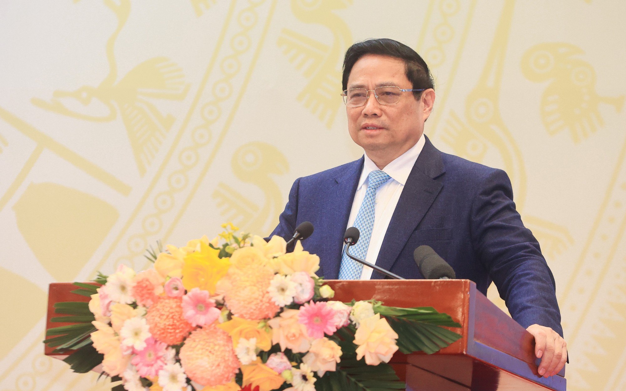 Thủ tướng Phạm Minh Ch&iacute;nh: Bộ GTVT ho&agrave;n th&agrave;nh xuất sắc nhiệm vụ