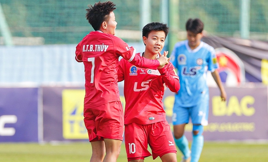 V&ocirc; địch giải b&oacute;ng đ&aacute; nữ quốc gia, TP.HCM I ph&aacute; kỷ lục tồn tại 22 năm của đại k&igrave;nh địch - Ảnh 1.