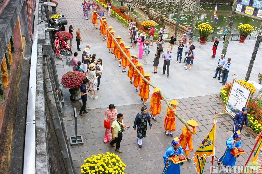 Festival Tết lần đầu ti&ecirc;n tổ chức ở Cố đ&ocirc; Huế c&oacute; g&igrave; đặc sắc? - Ảnh 1.