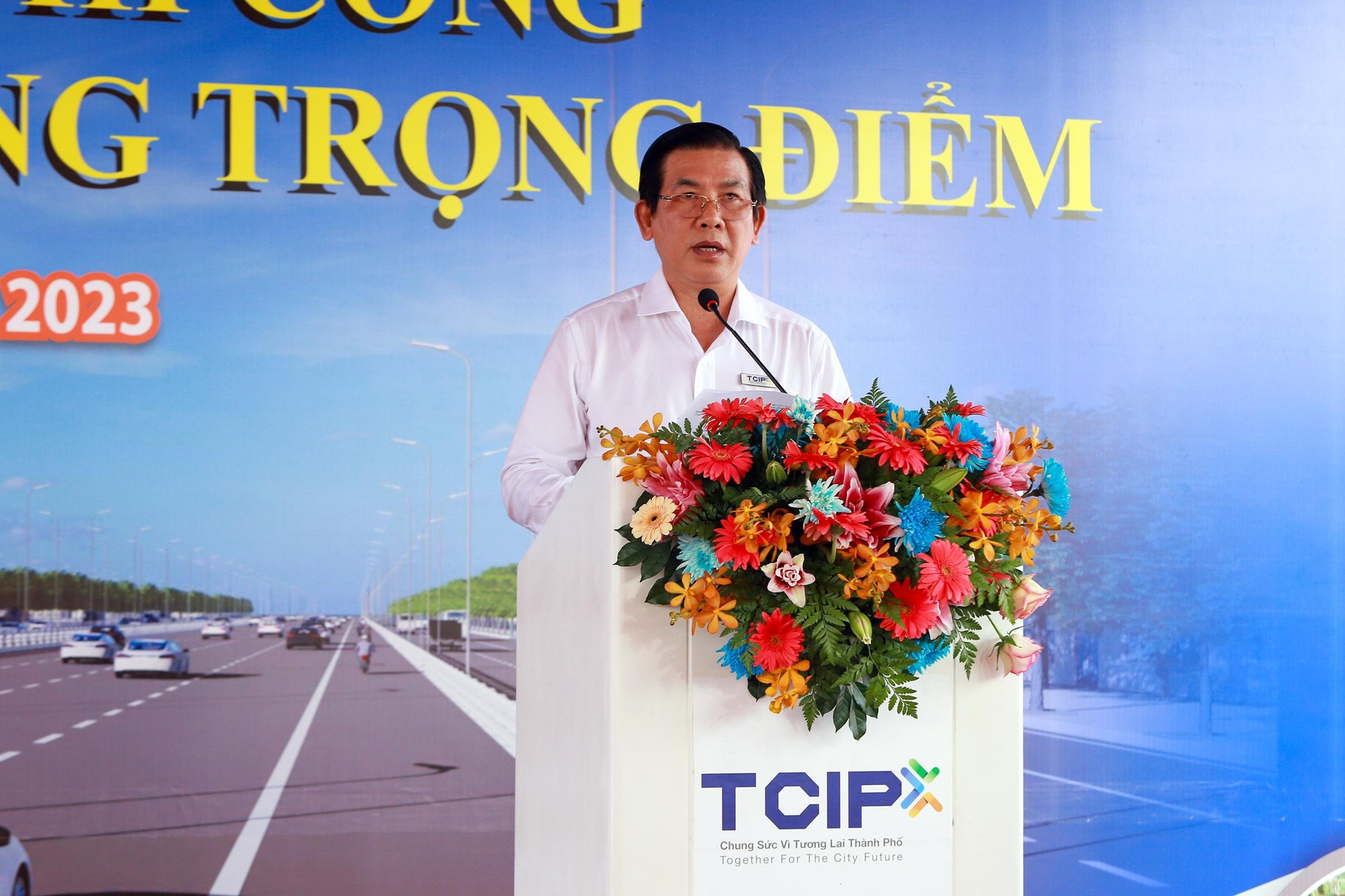 TP.HCM sẽ ho&agrave;n th&agrave;nh sớm 2 dự &aacute;n giải tỏa kẹt xe cửa ng&otilde; T&acirc;n Sơn Nhất, Nam S&agrave;i G&ograve;n - Ảnh 3.