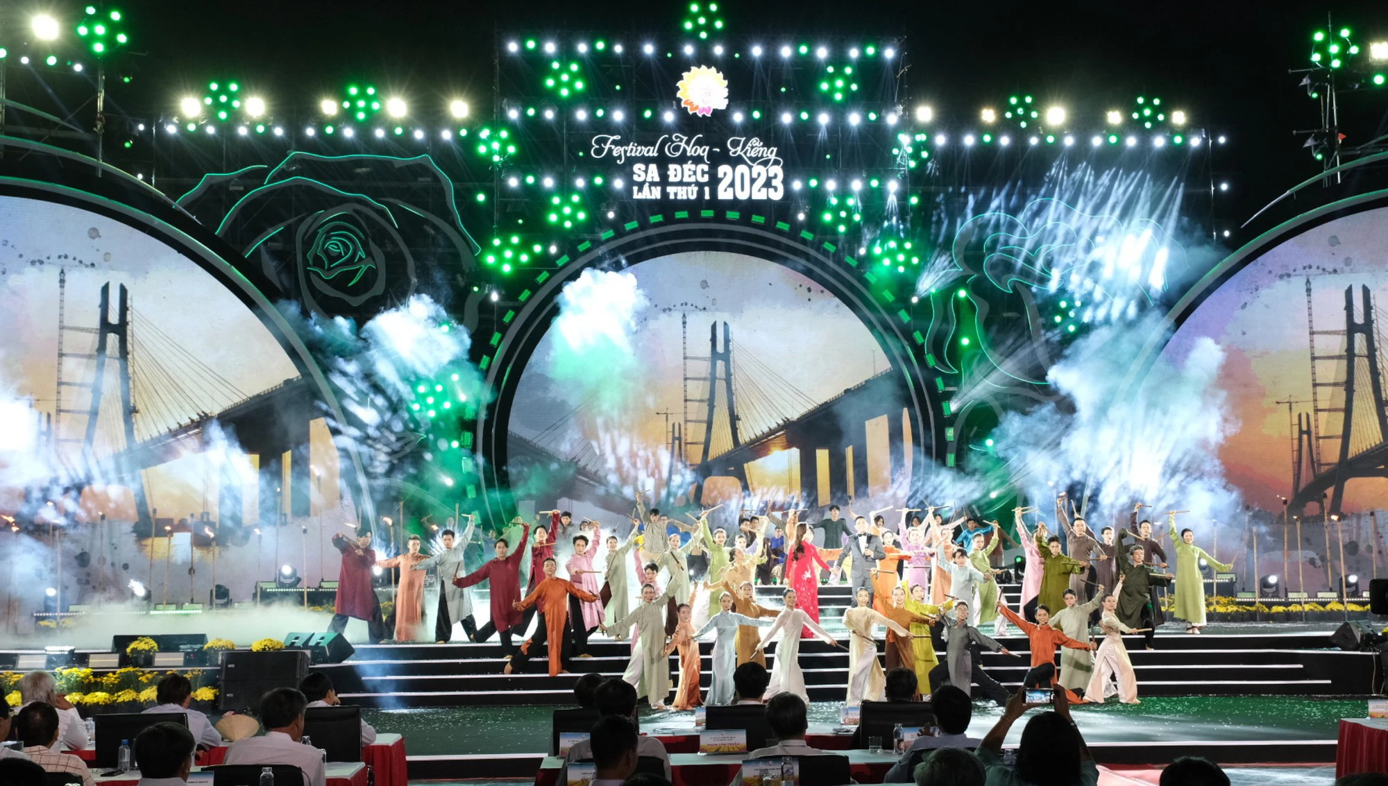 Festival Hoa - Kiểng Sa Đ&eacute;c: T&igrave;nh đất - T&igrave;nh hoa v&agrave; cả t&igrave;nh người- Ảnh 3.